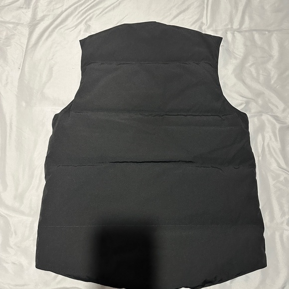 Canada goose vest - Picture 6 of 6